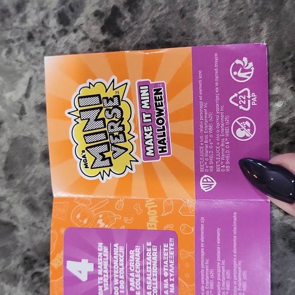 Miniverse Make It Halloween Pumpkins - Picture 2 of 4